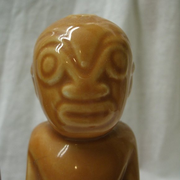 Trader Vics Tiki Figures Salt & Pepper Shakers - Picture 13 of 16